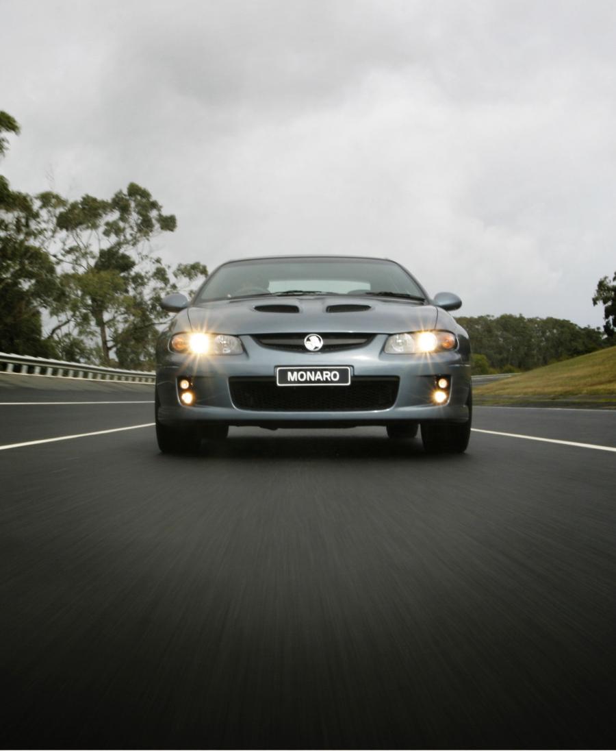 Holden Monaro VZ 2004 года  (фото 19 из 70)
